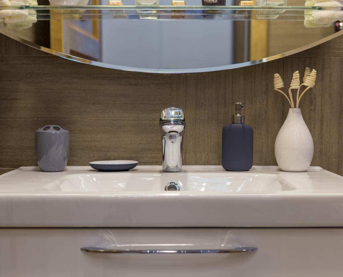 Famousali10 Luxury Appartement *