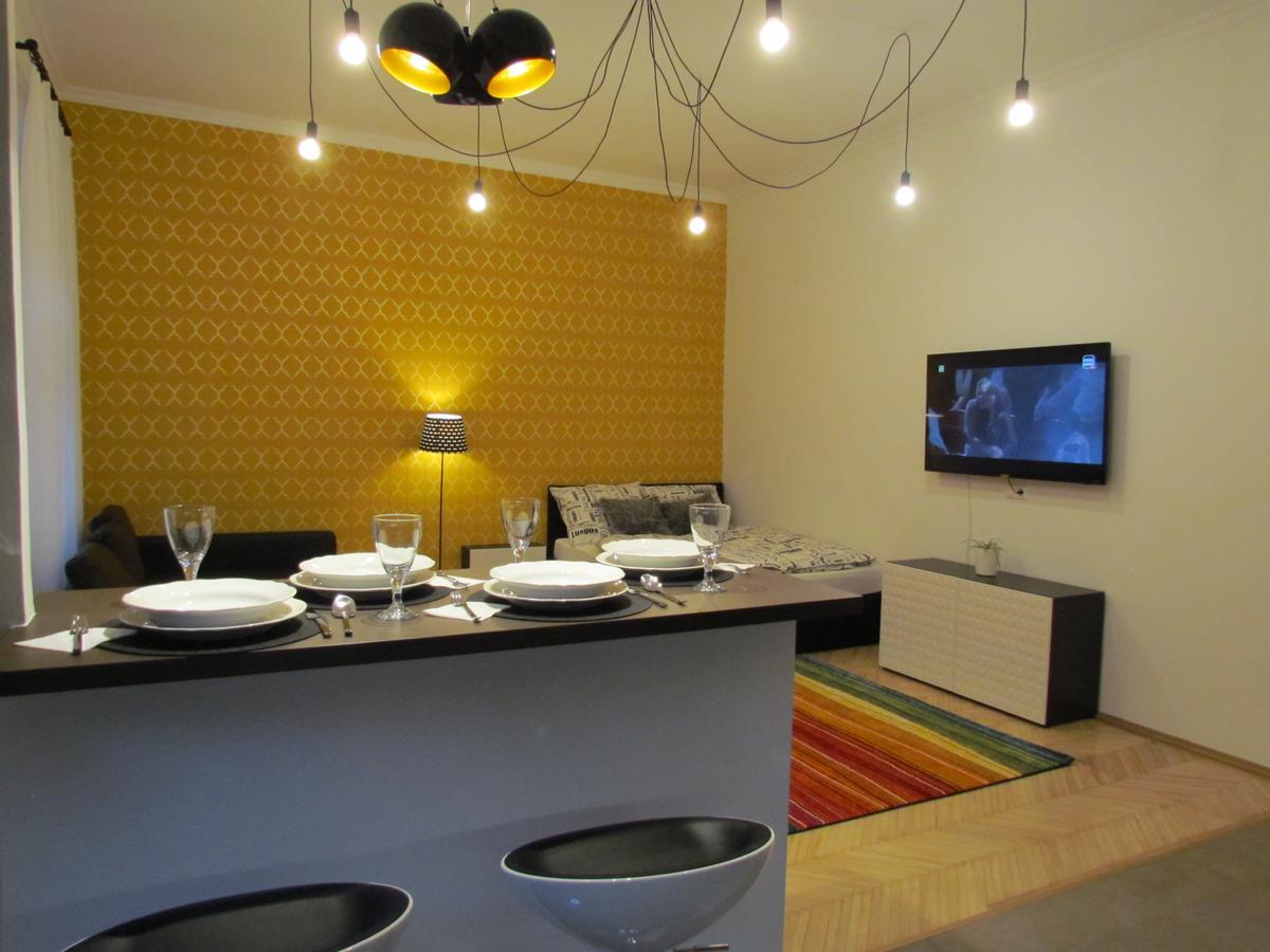 Oscar's 2. Budapest