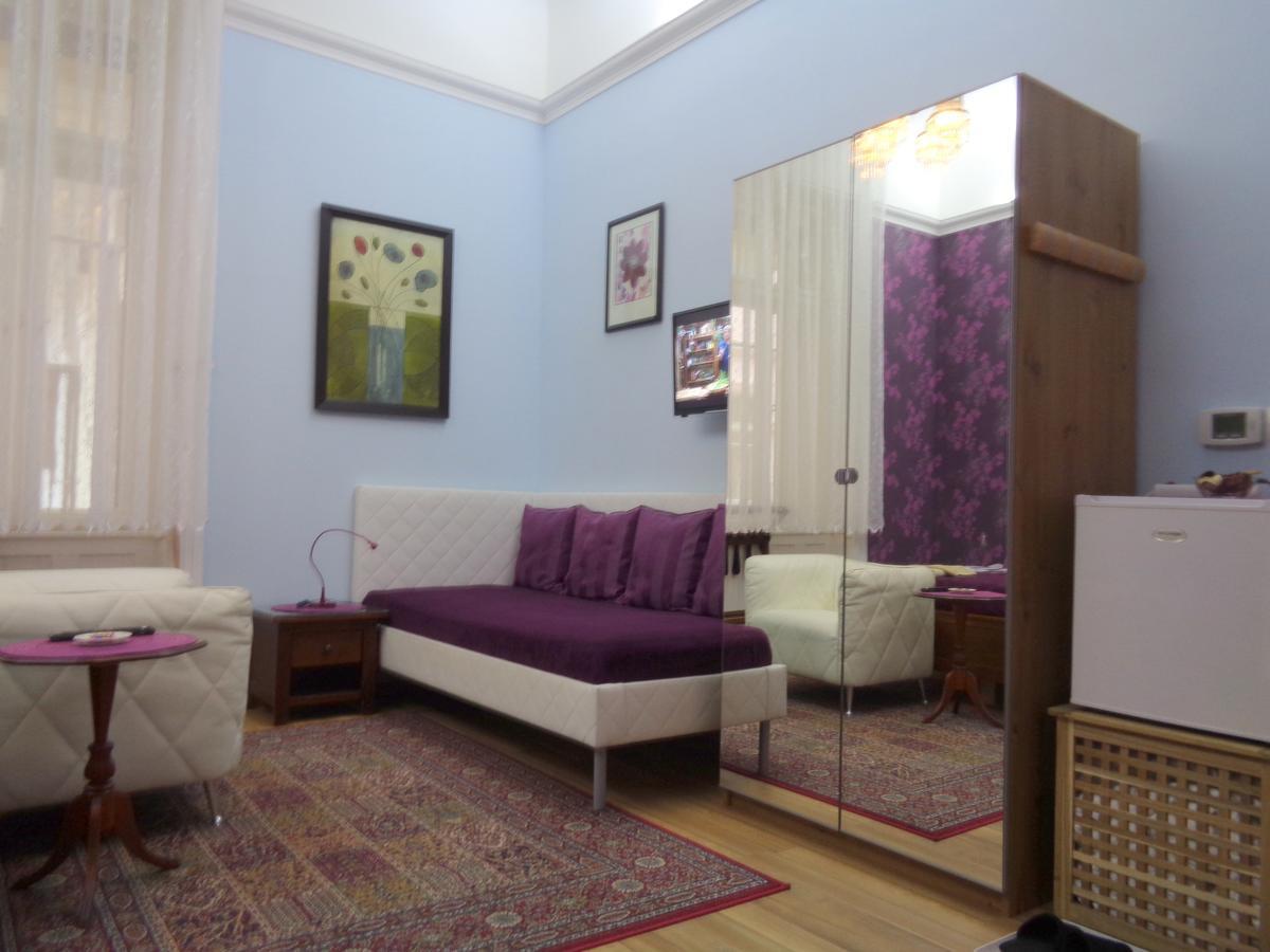Guestrooms Budapest