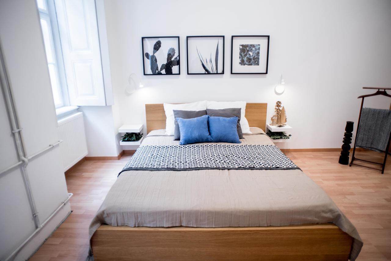 Apartment Heart