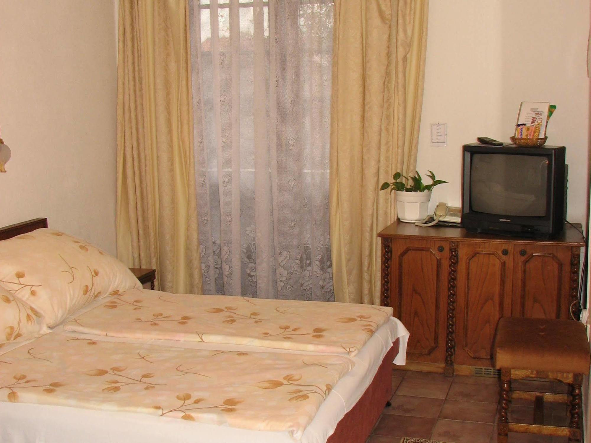Lucky 3* Budapest