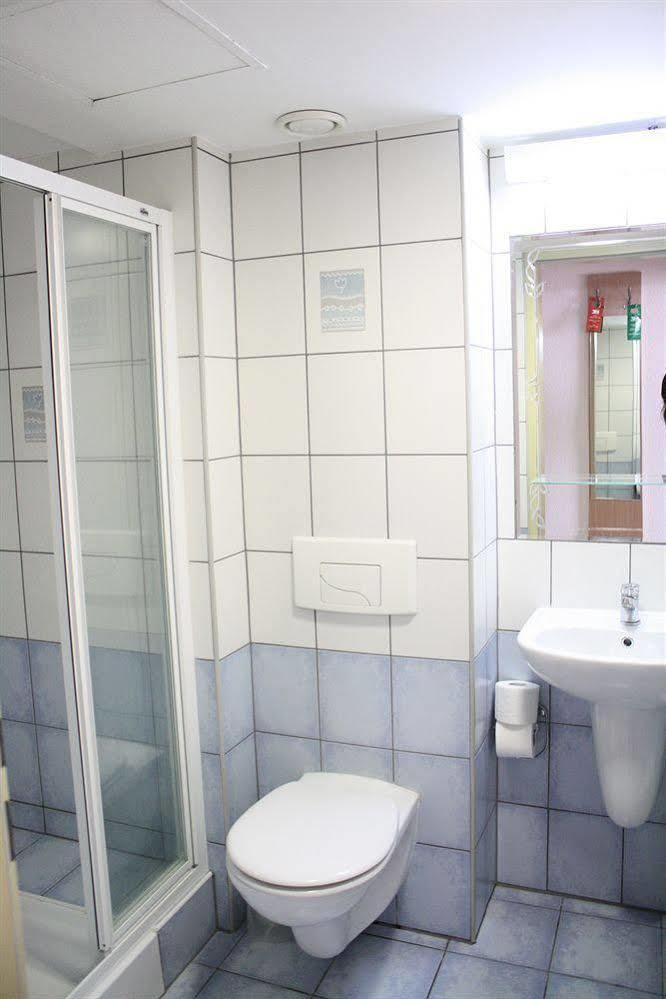 Hotel Zuglo 3*