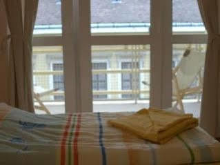 Adler Budapeszt