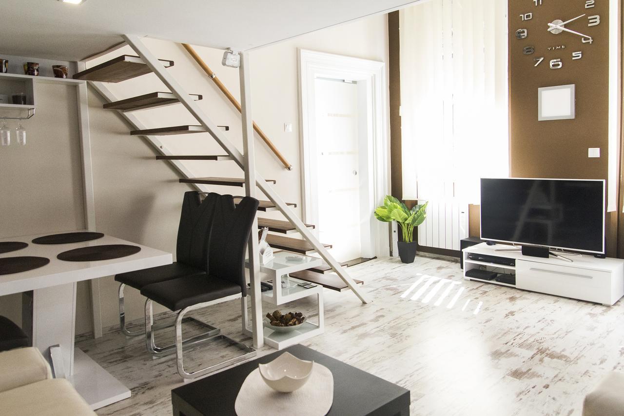 R&r Dembinszky Apartamento *