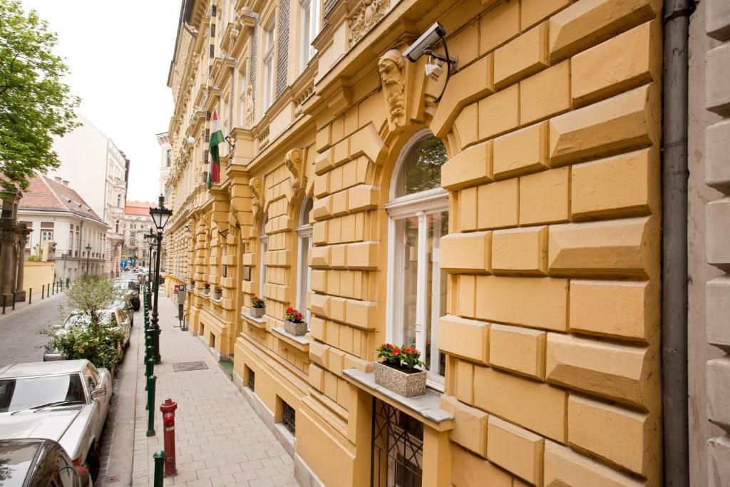 Peregrinus Hotel Hotel 3*