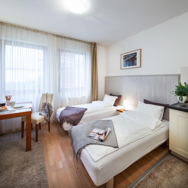 Aparthotel Lord 3*