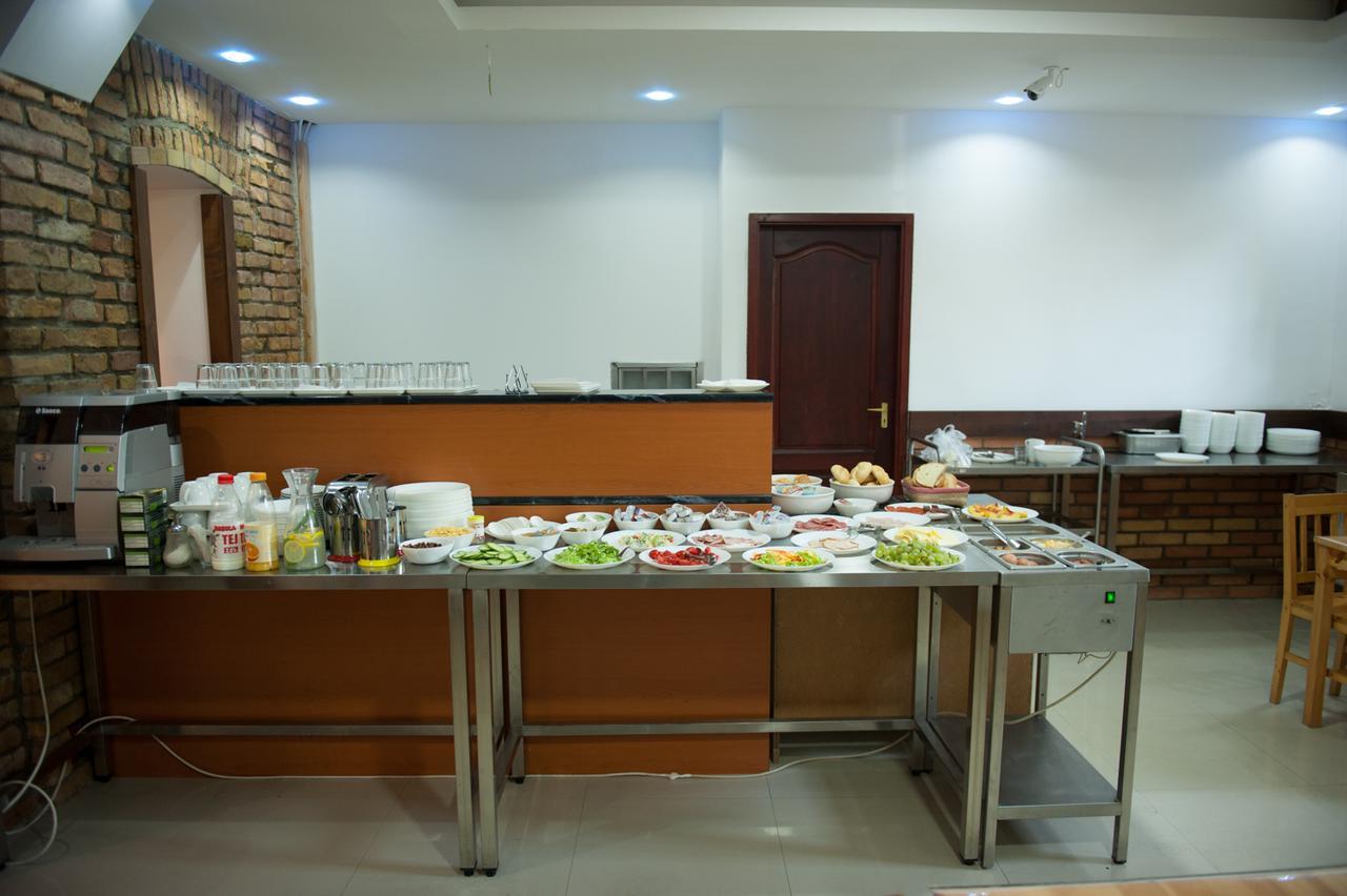 Hotel Budapest Garden Hotel 2*