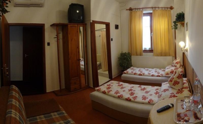 Bai Panzio 3* Budapešť