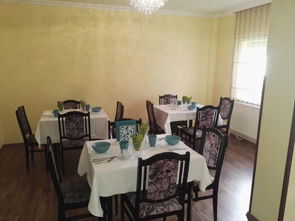 Bed & Breakfast Arato *