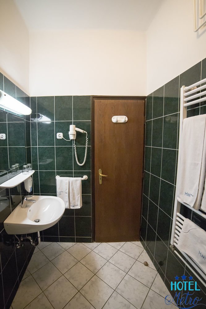 Hotel Metro 3*