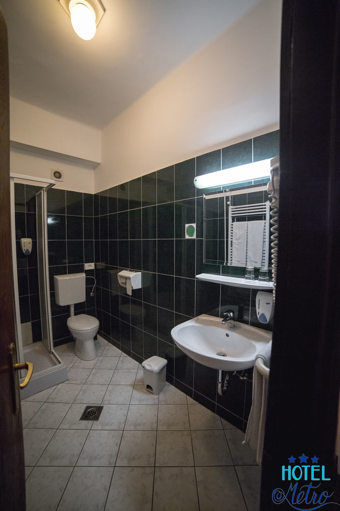 Metro 3* Budapest
