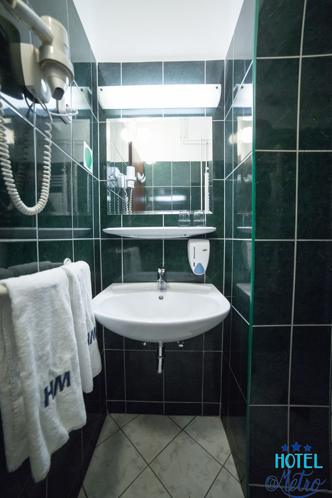 Hotel Metro 3*
