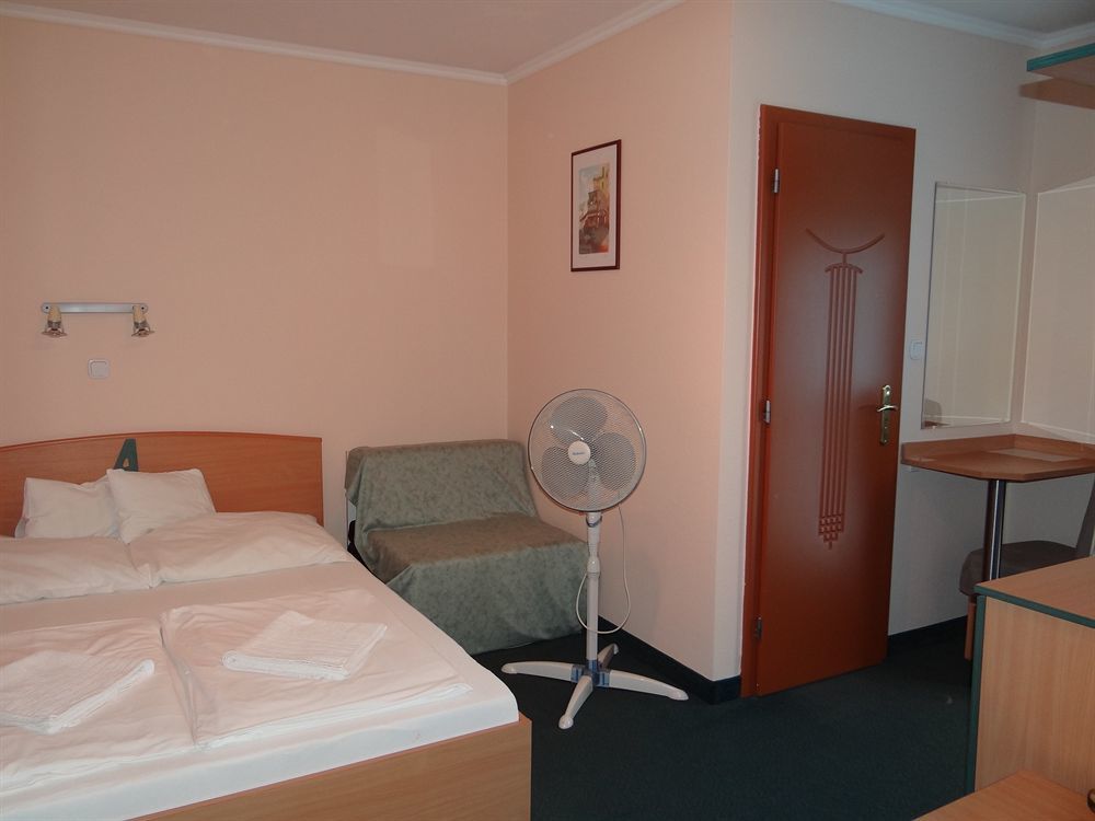 Alfred Panzio 3* Budapest