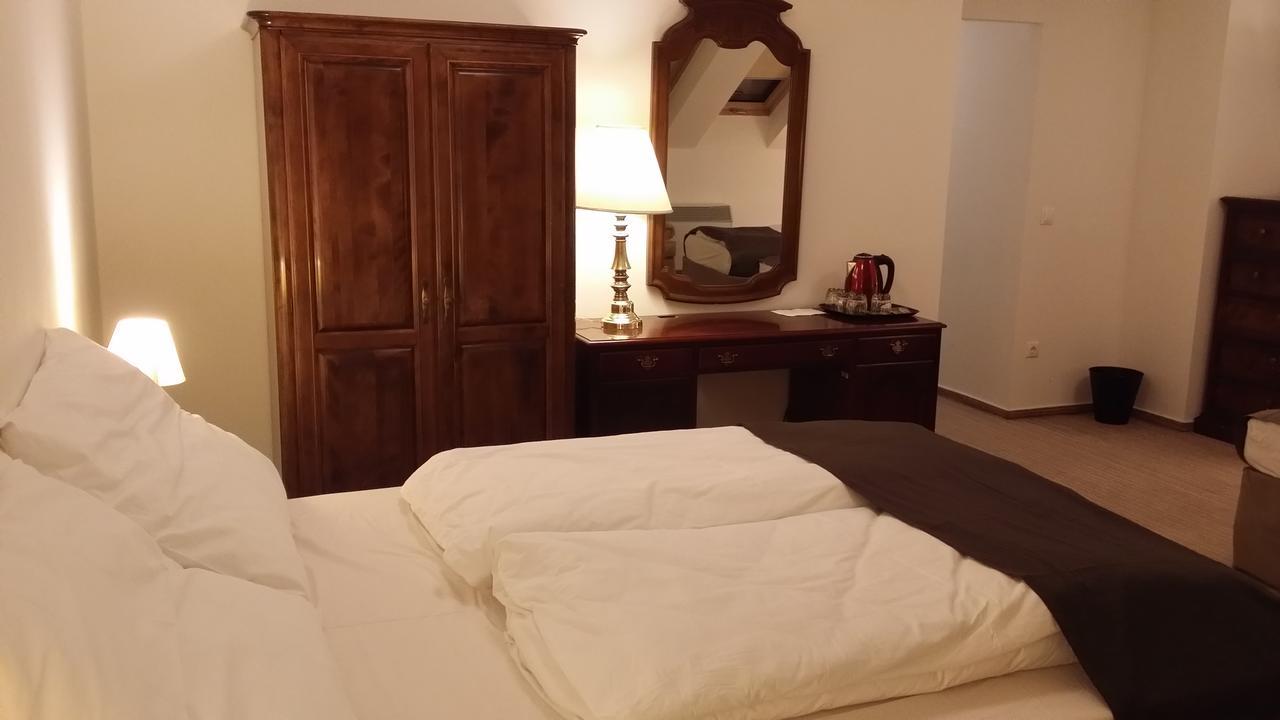 Lägenhetshotell Opera Loft And 3*