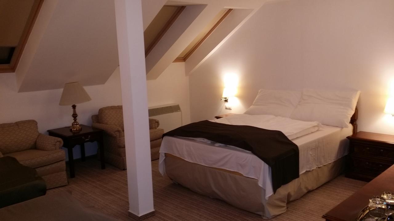 Lägenhetshotell Opera Loft And 3*