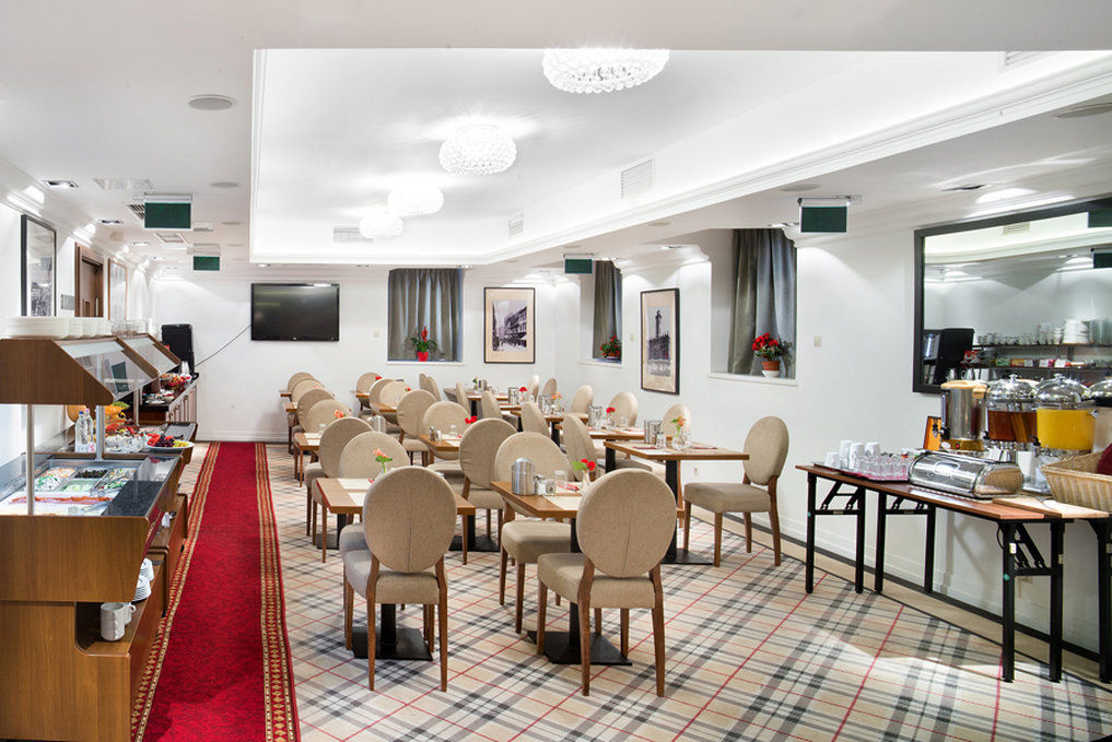 Hotel Mirage Medic 4*