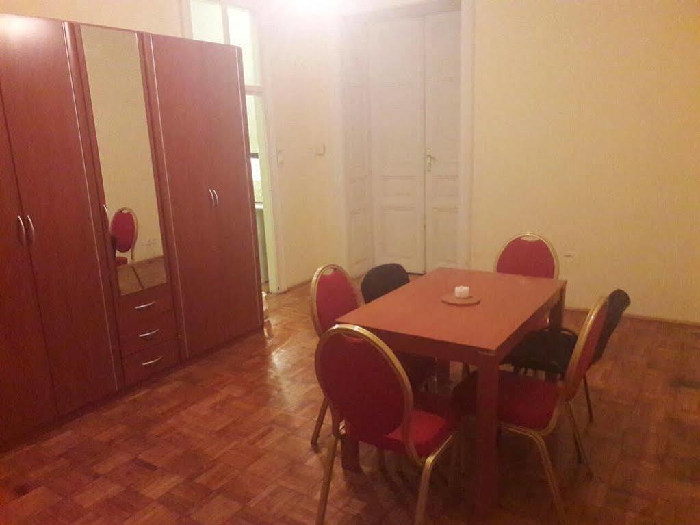 Ozone Private And * Budapest