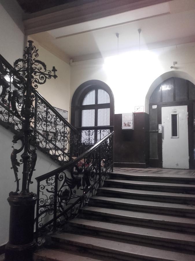 Black Dog Hostel *