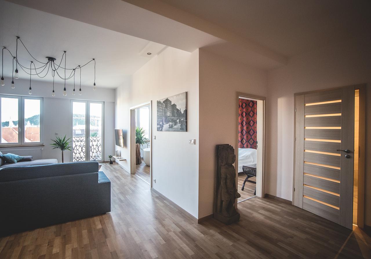 The Grand View Apartment