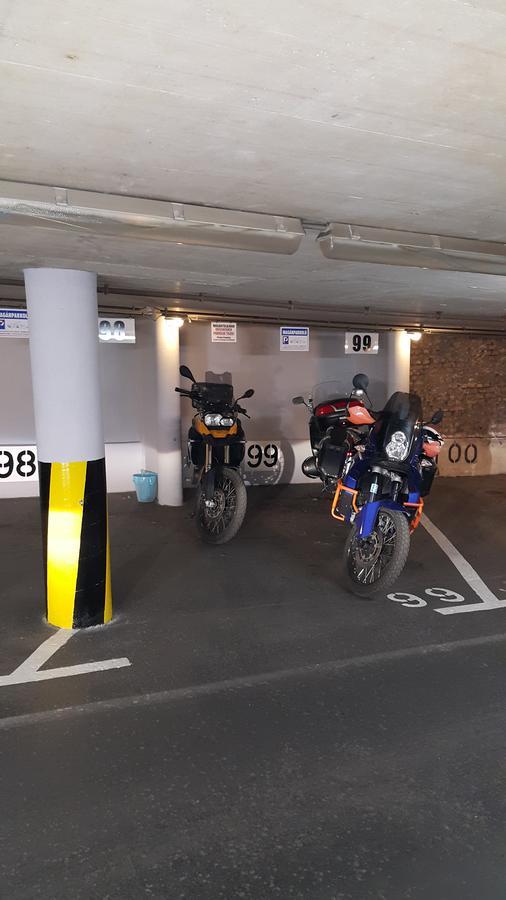 In The Center Of -free Garage Parking Budapest