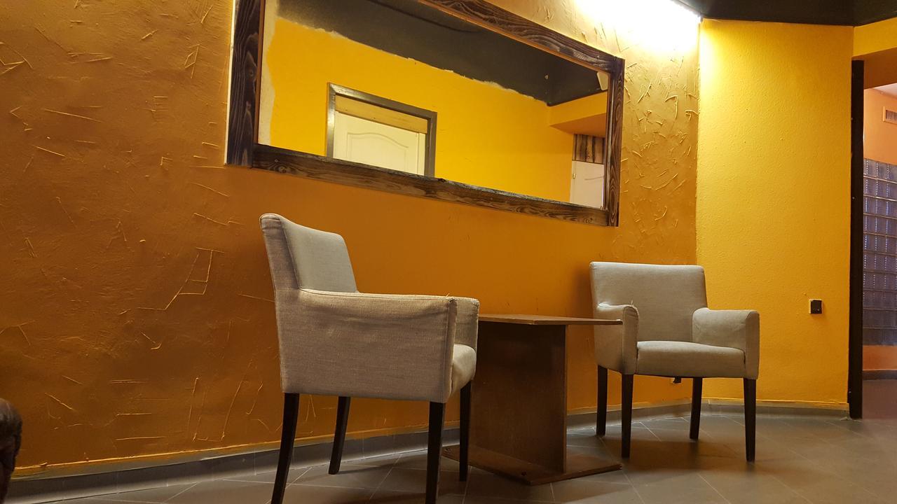 Hostel Krudy12 *