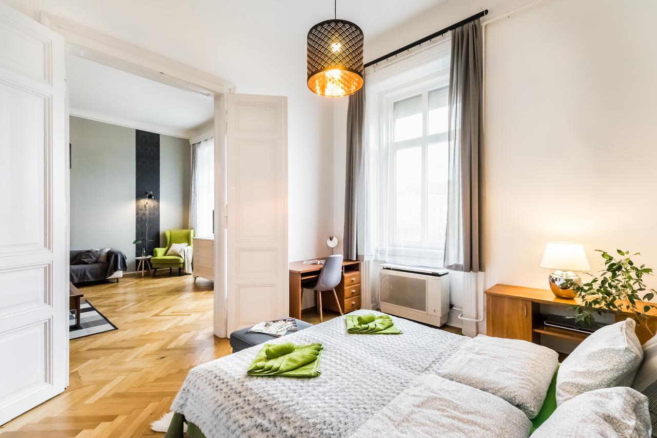 Appartamento Park View With Sauna, A/c Budapest