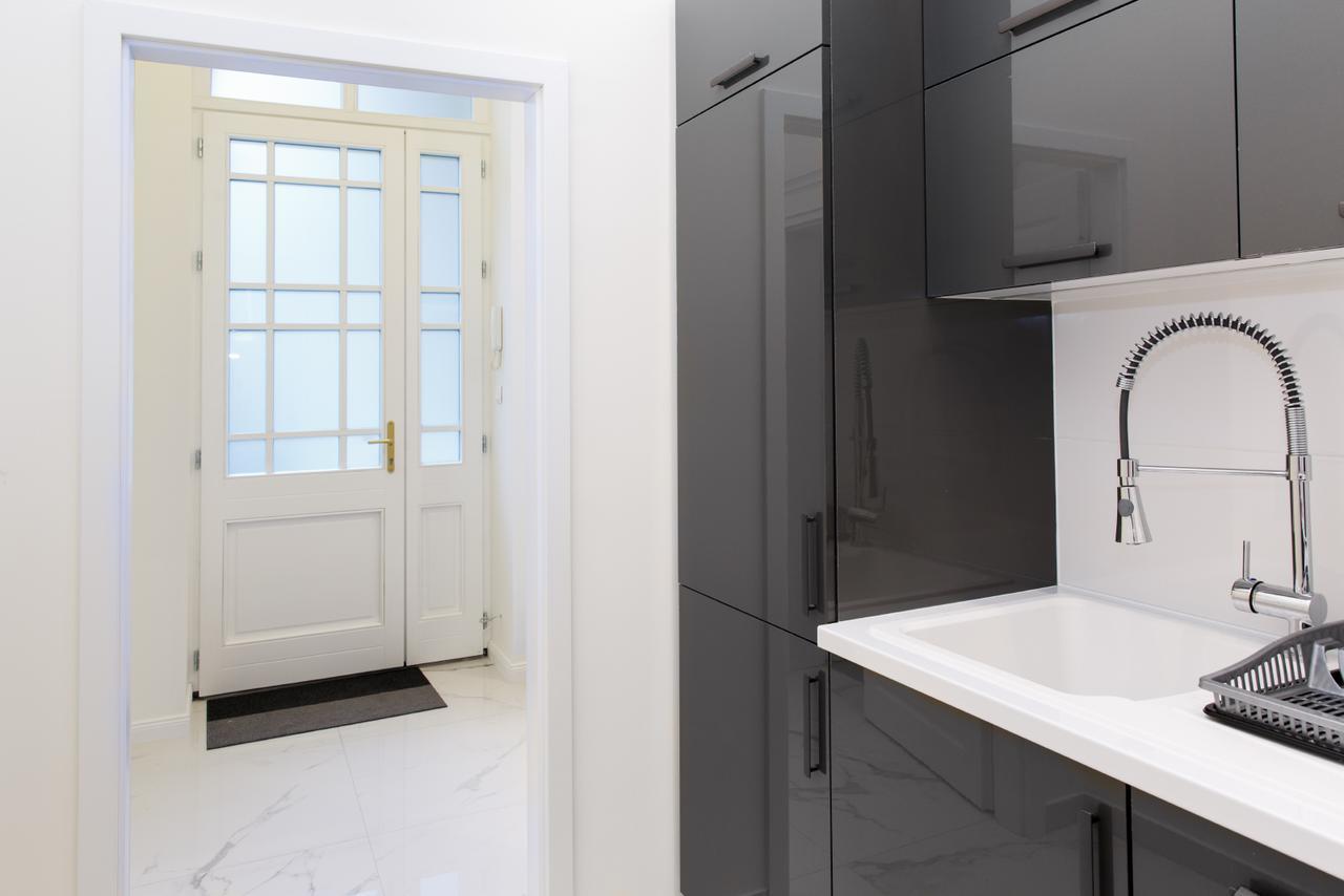 Apartamento Jenny Luxury Two Bedrooms Apartment. *