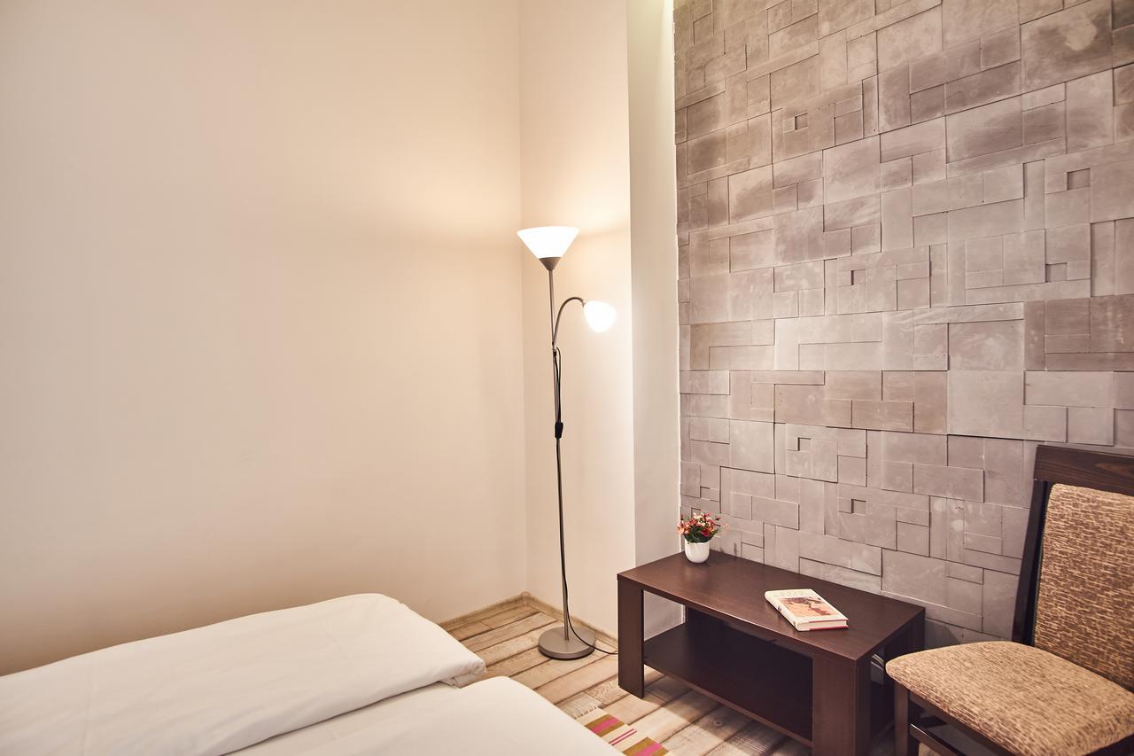 Apartman Singer | *