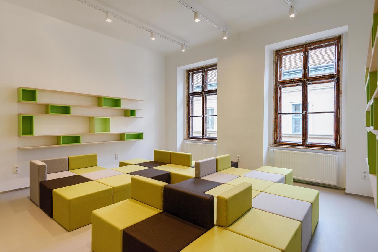 Flow Spaces Budapest