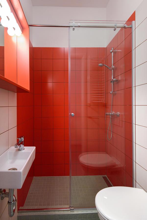 Flow Spaces * Budapest