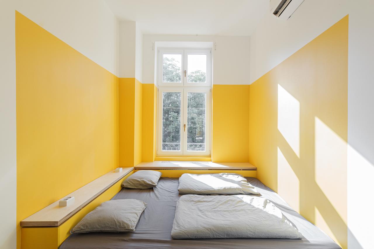 Flow Spaces Hostel