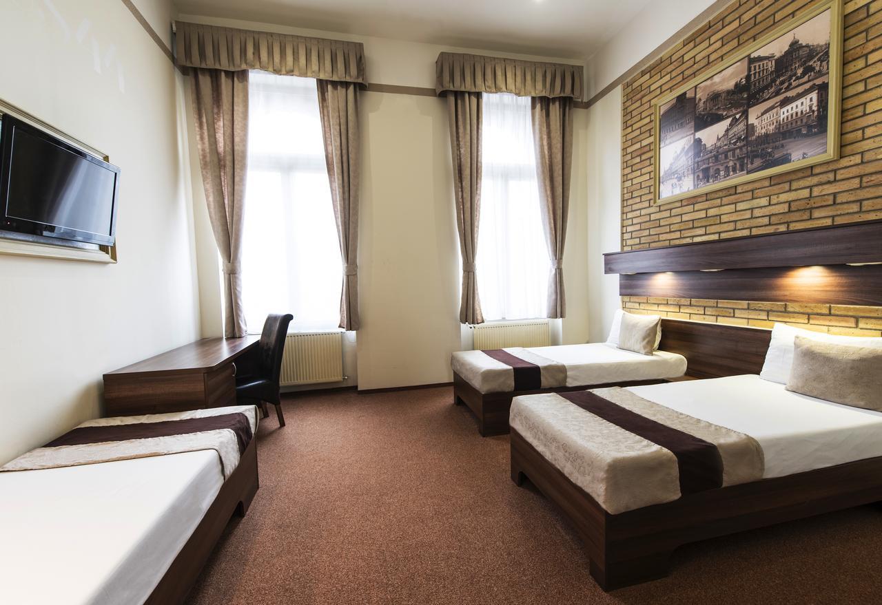 Sous44 Hotel