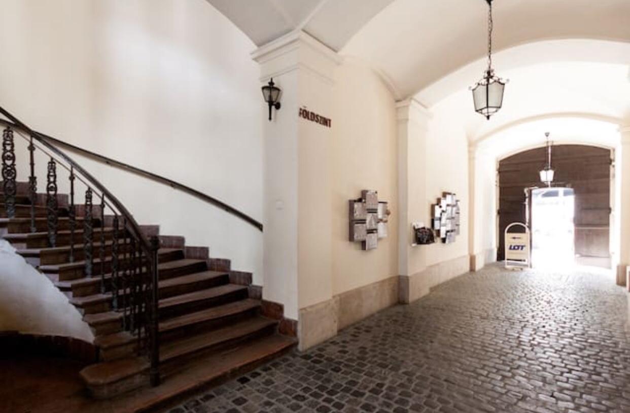 The Deak Cube Apartamento *
