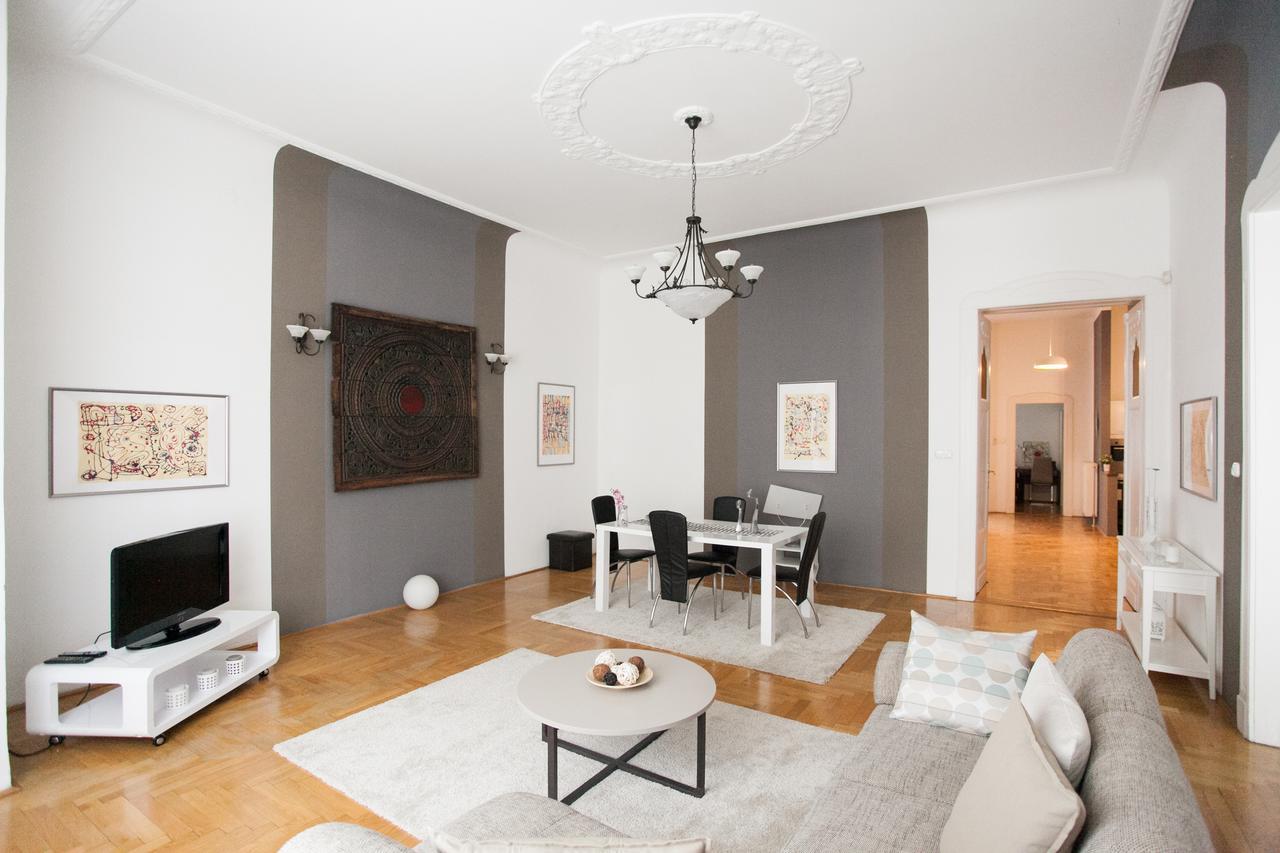 Apartment Royal Center