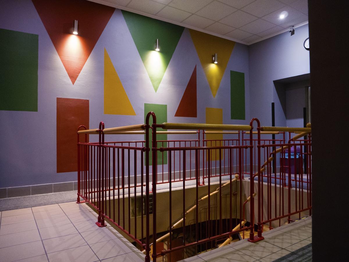 Deep Hostel *