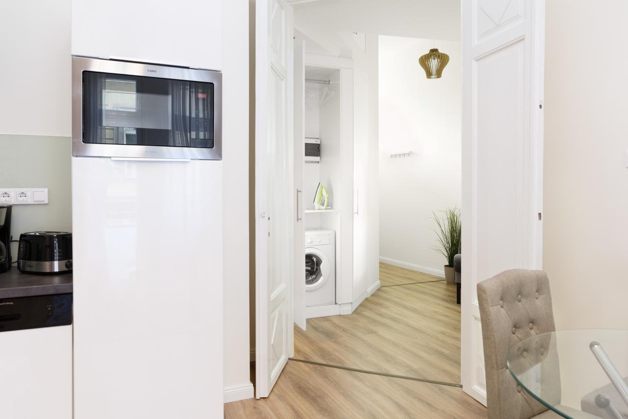 Julia Superior In The Center. Apartment Budapest