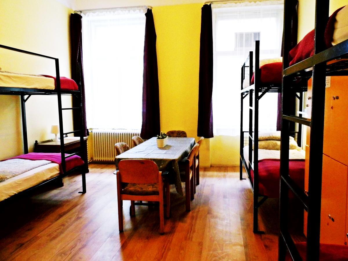 Hostel Bebudgetrooms