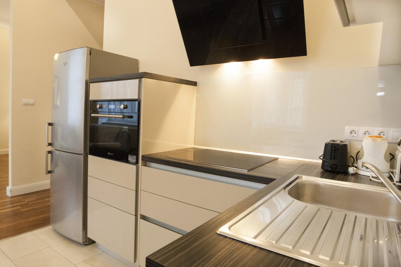 Anna Apartment