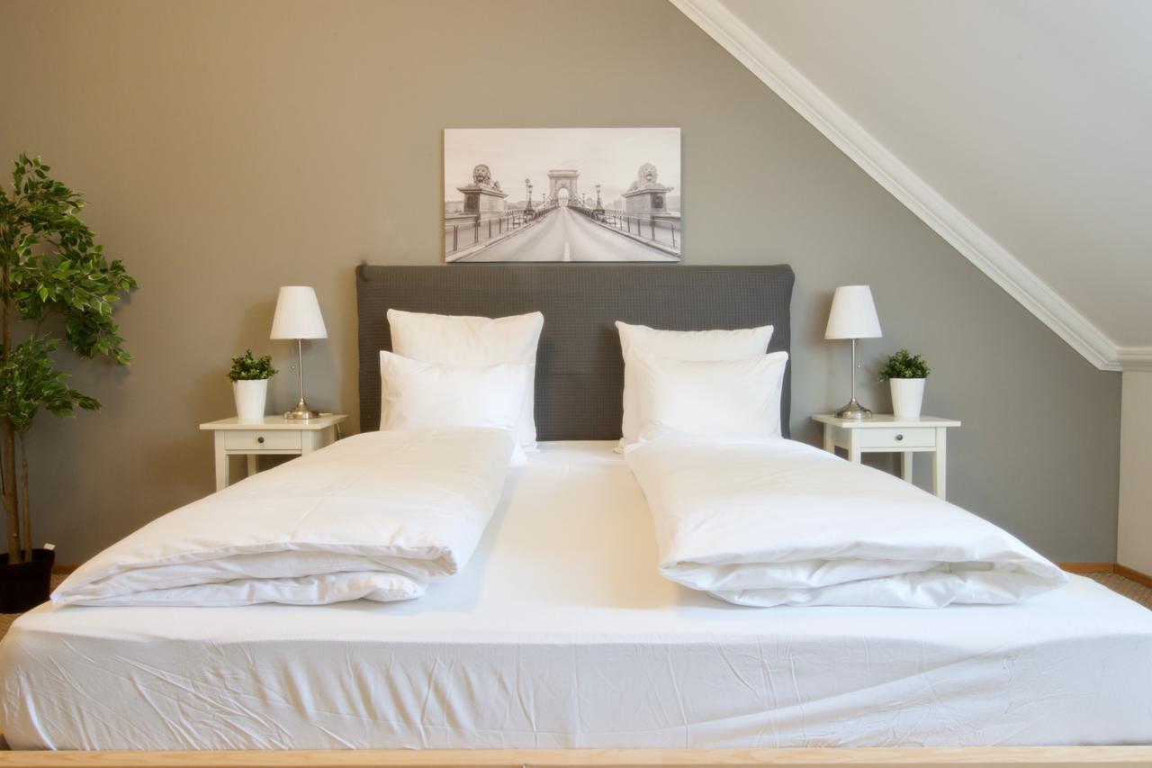 Standerd By Hi5 - Lovag Family Apartament