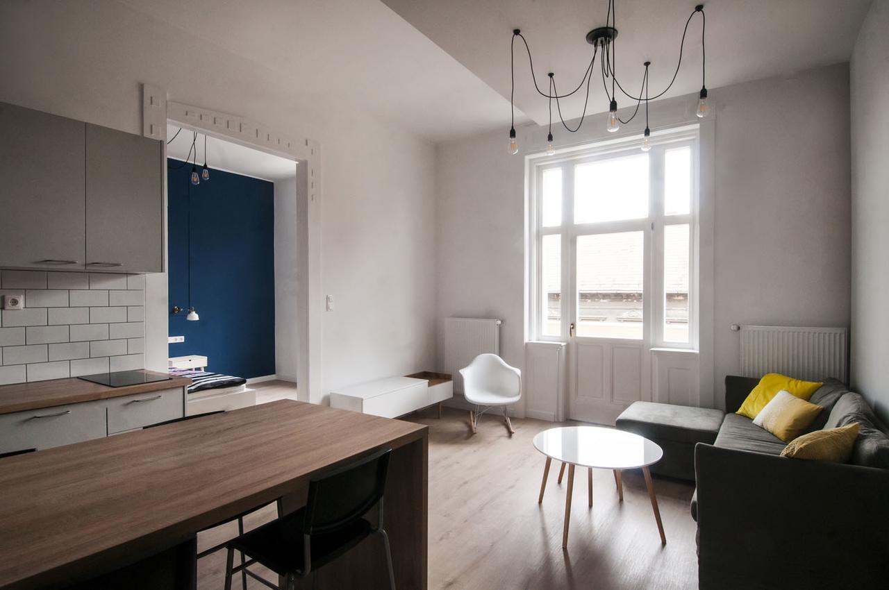 Stylish Downtown Apartment Budapest