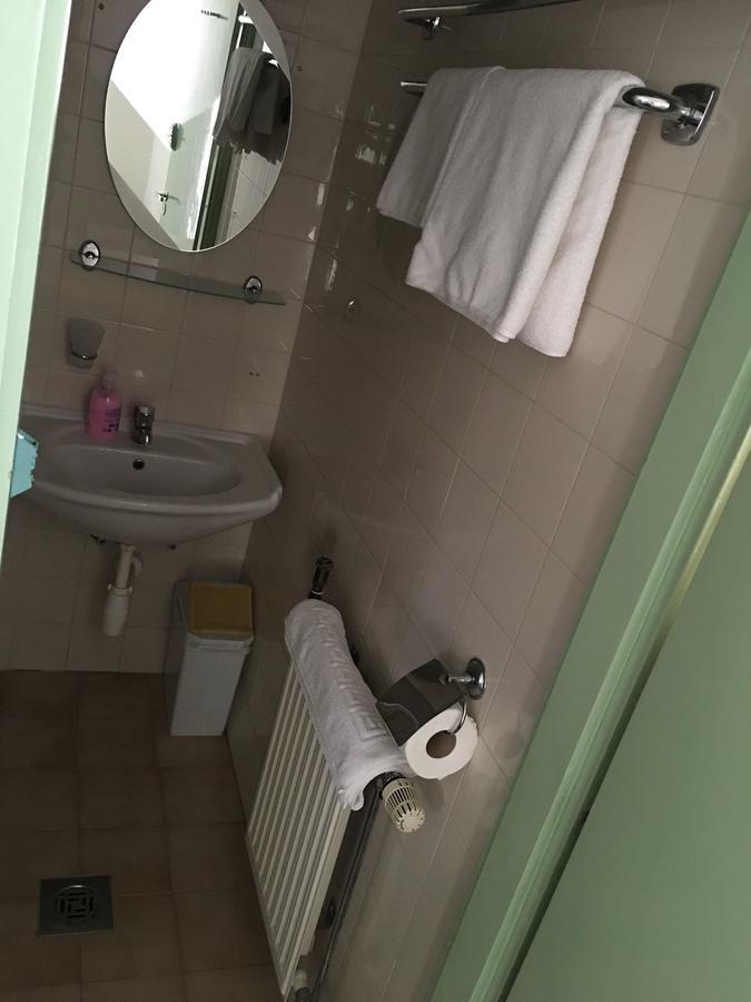 Bed & Breakfast Arato *