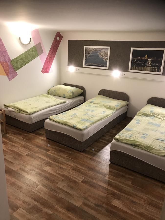 Opera Hostel *