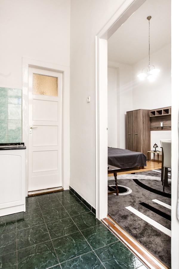 W2 Synagogue Apartamento *