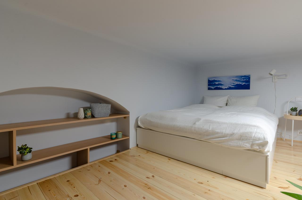 Ajowan Appartement *