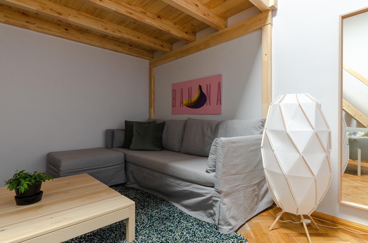 Ajowan Apartment *