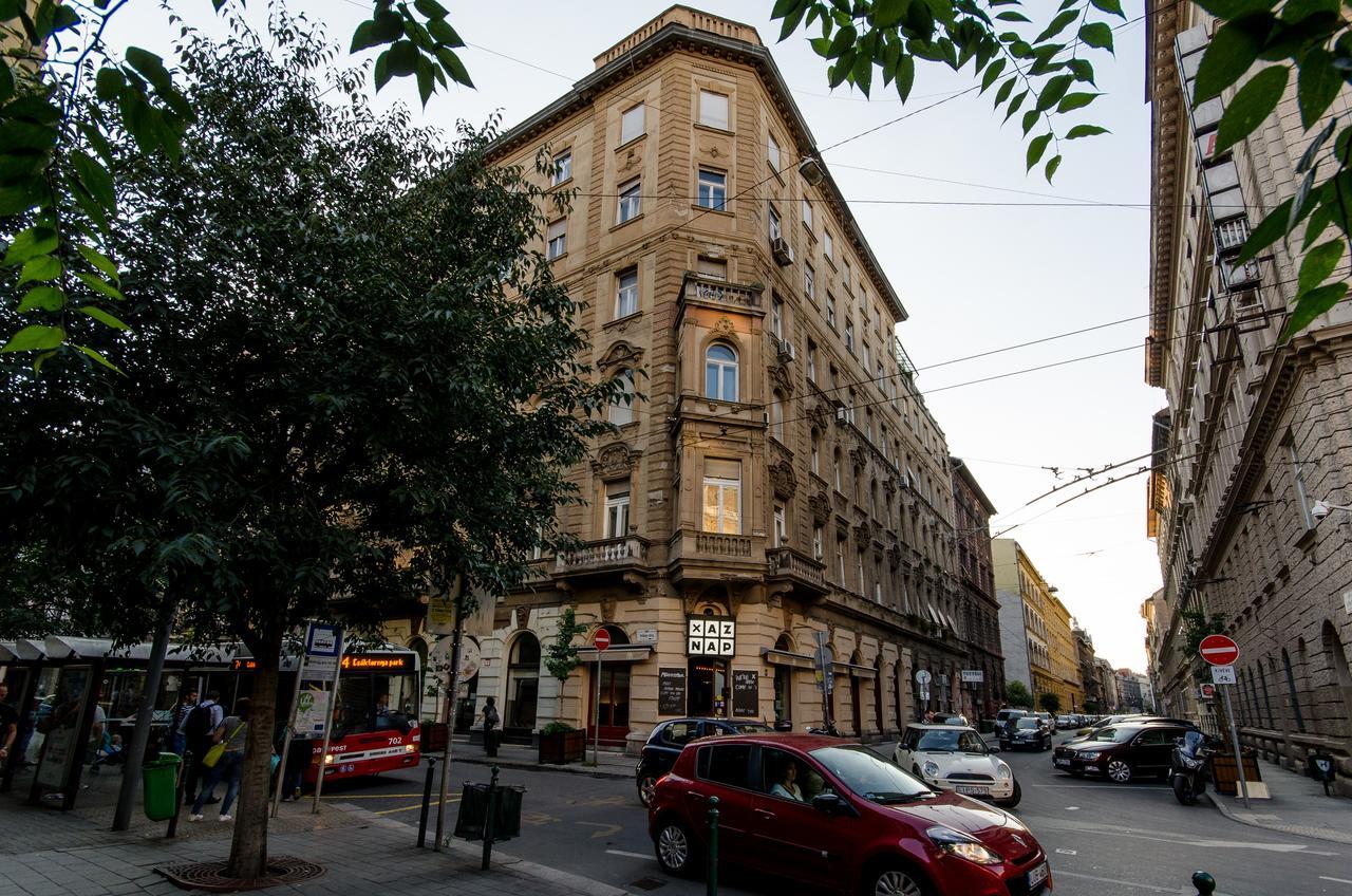 Ajowan Apartment *