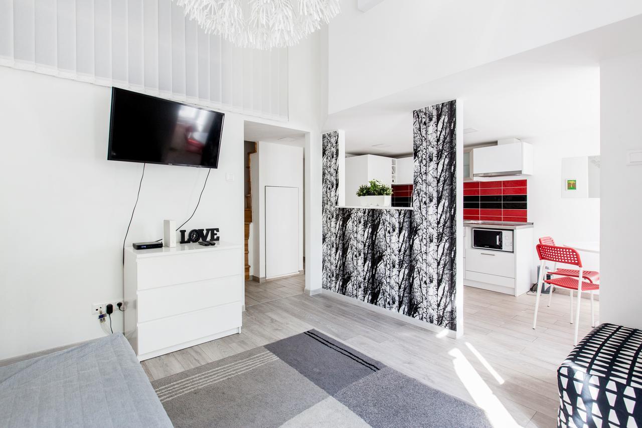 E-52 In Center Apartment Budapest
