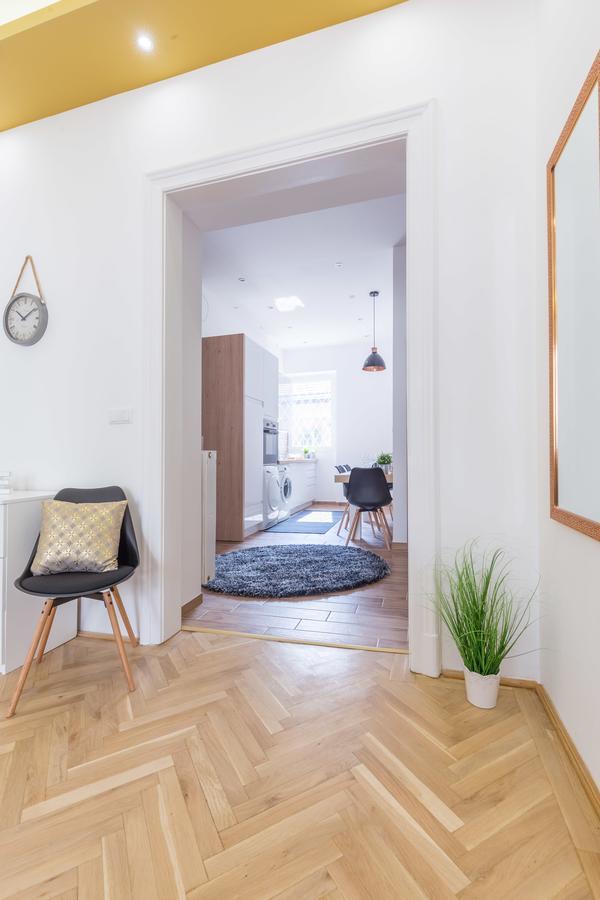 Real Zoltan Appartement *