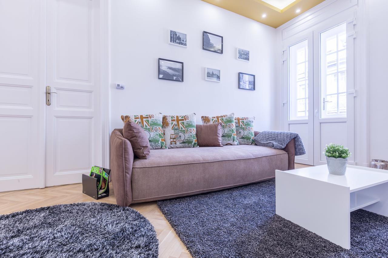 Real Zoltan Appartement *