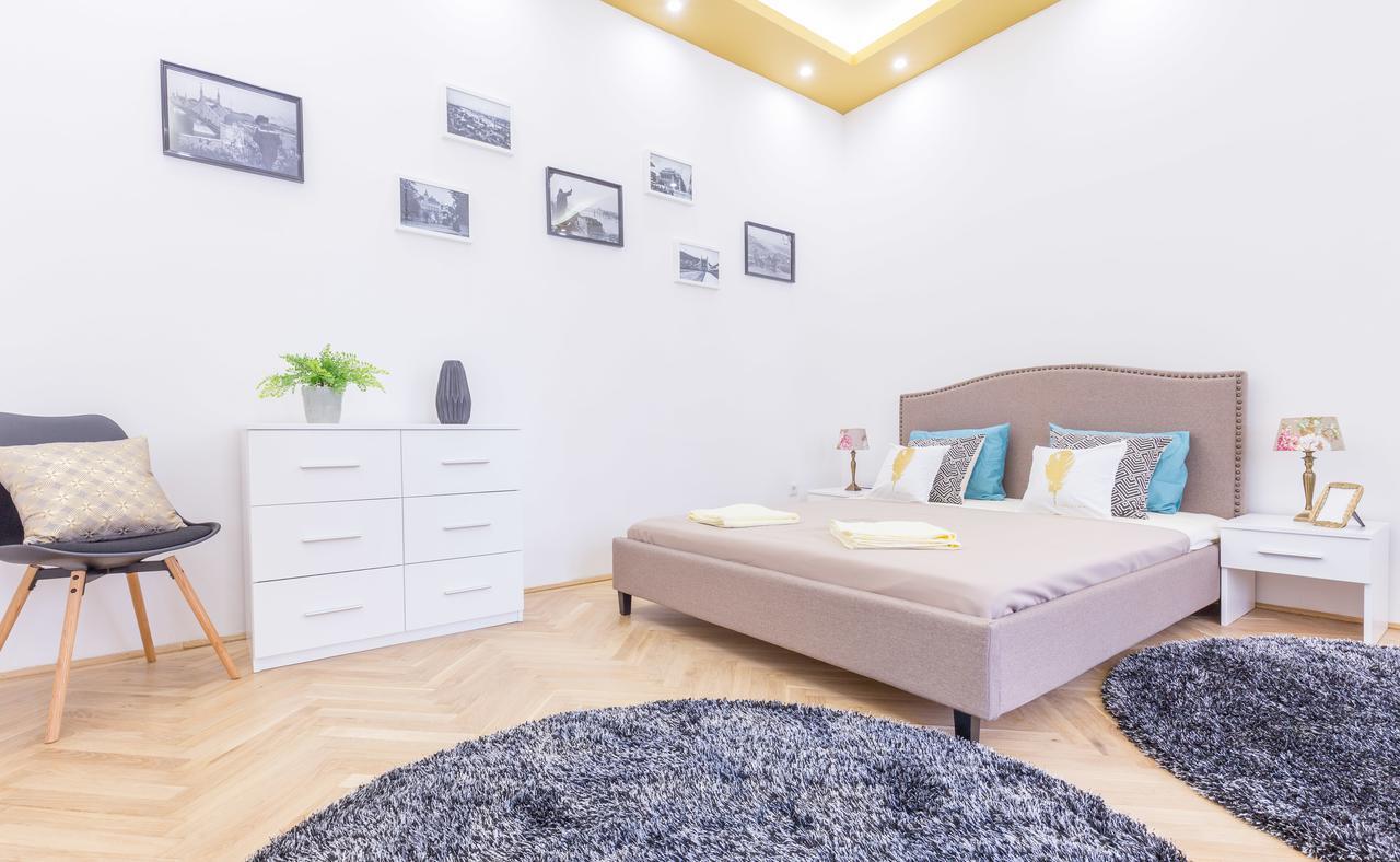 Real Zoltan Appartement *